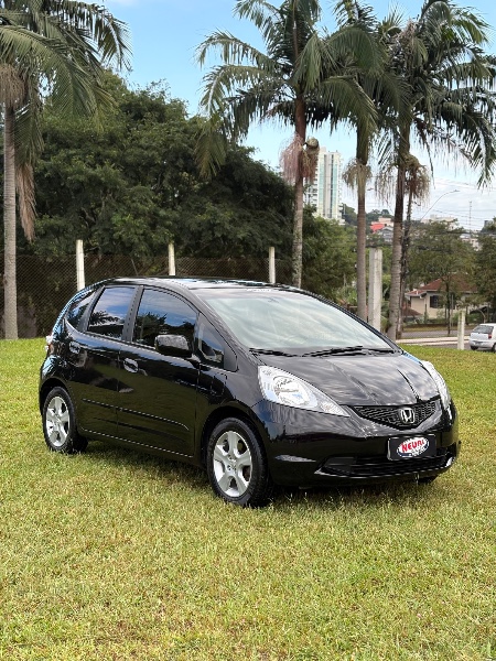 HONDA FIT LX 1.4/ 1.4 FLEX 8V/16V 5P MEC. 2009/2009 NEURI VEÍCULOS LAJEADO / Carros no Vale