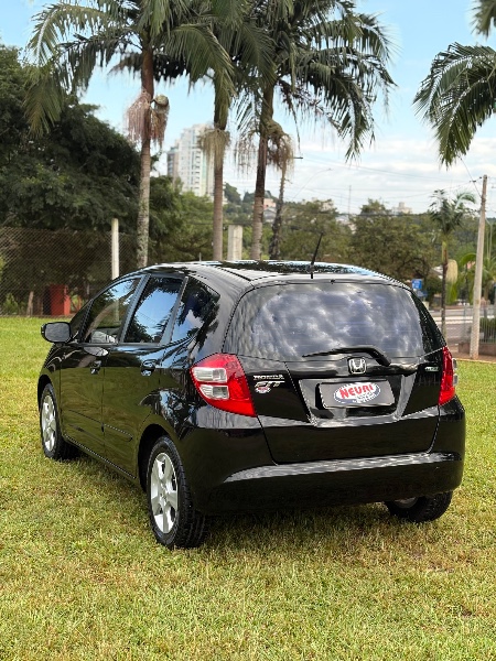 HONDA FIT LX 1.4/ 1.4 FLEX 8V/16V 5P MEC. 2009/2009 NEURI VEÍCULOS LAJEADO / Carros no Vale