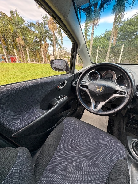 HONDA FIT LX 1.4/ 1.4 FLEX 8V/16V 5P MEC. 2009/2009 NEURI VEÍCULOS LAJEADO / Carros no Vale