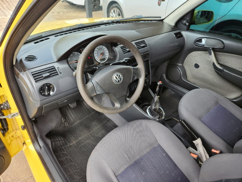 VOLKSWAGEN SAVEIRO 1.6 CITY 8V 2002/2002 TS VEÍCULOS ANTA GORDA / Carros no Vale
