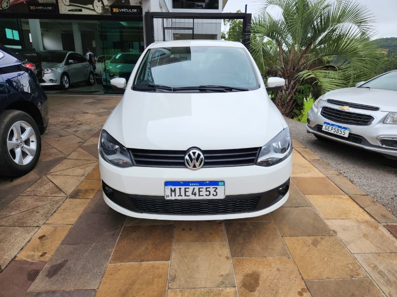 VOLKSWAGEN FOX 1.6 MI 8V TOTAL FLEX 2011/2012 TS VEÍCULOS ANTA GORDA / Carros no Vale