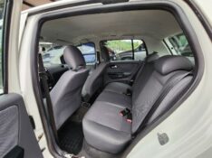 VOLKSWAGEN FOX 1.6 MI 8V TOTAL FLEX 2011/2012 TS VEÍCULOS ANTA GORDA / Carros no Vale
