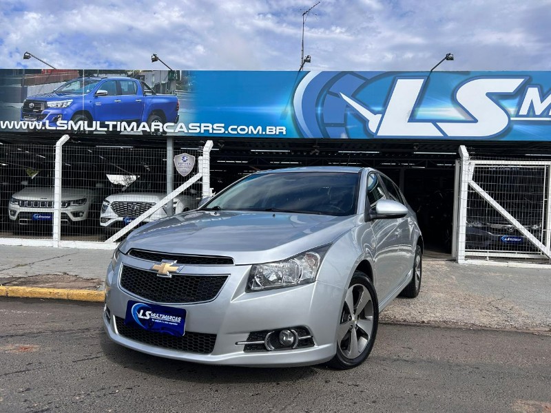 CHEVROLET CRUZE HB SPORT LT 1.8 16V FLEXP 5P MEC 2013/2013 LS MULTIMARCAS VENÂNCIO AIRES / Carros no Vale