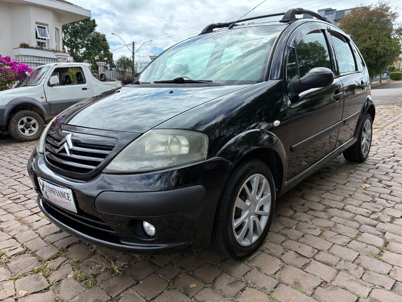 CITROEN C3 1.4 I GLX 8V FLEX 4P MANUAL 2005/2006 COMPLETO VEÍCULOS GUAPORÉ / Carros no Vale