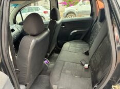 CITROEN C3 1.4 I GLX 8V FLEX 4P MANUAL 2005/2006 COMPLETO VEÍCULOS GUAPORÉ / Carros no Vale