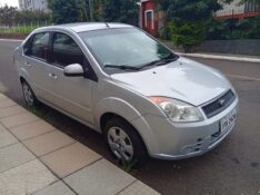FORD FIESTA SEDAN 1.6 2009/2009 ALTERNATIVA VEÍCULOS LAJEADO / Carros no Vale
