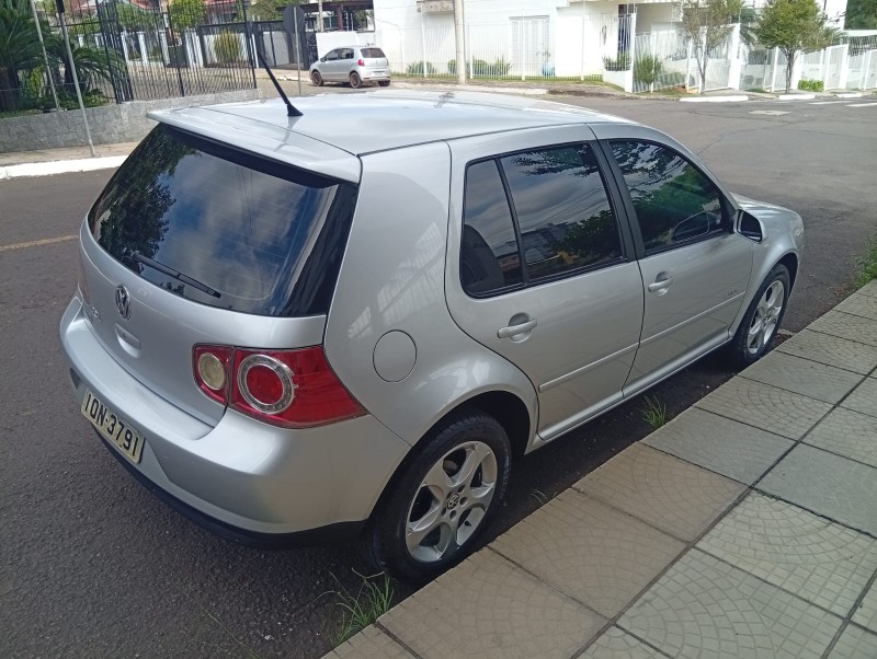 VOLKSWAGEN GOLF 1.6 SPORTLINE 2008/2008 ALTERNATIVA VEÍCULOS LAJEADO / Carros no Vale