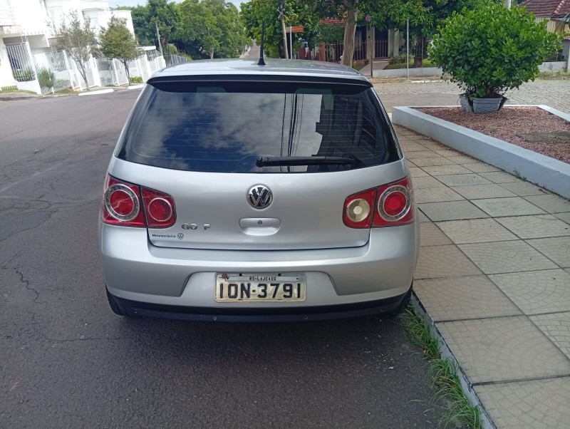 VOLKSWAGEN GOLF 1.6 SPORTLINE 2008/2008 ALTERNATIVA VEÍCULOS LAJEADO / Carros no Vale