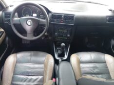 VOLKSWAGEN GOLF 1.6 SPORTLINE 2008/2008 ALTERNATIVA VEÍCULOS LAJEADO / Carros no Vale