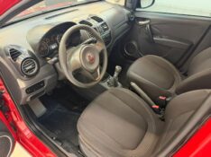 FIAT GRAND SIENA ATTRACTIVE 1.4 8V 2014/2014 LUCAS AUTOMÓVEIS BOM RETIRO DO SUL / Carros no Vale