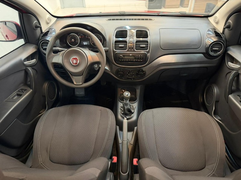 FIAT GRAND SIENA ATTRACTIVE 1.4 8V 2014/2014 LUCAS AUTOMÓVEIS BOM RETIRO DO SUL / Carros no Vale