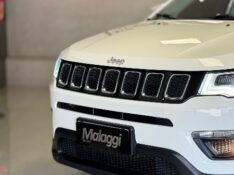 JEEP COMPASS 2.0 16V FLEX LONGITUDE AUTOMÁTICO 2018/2018 MALAGGI VEÍCULOS ENCANTADO / Carros no Vale