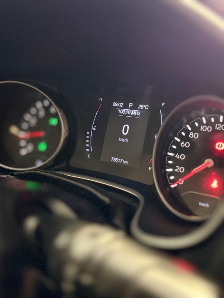 JEEP COMPASS 2.0 16V FLEX LONGITUDE AUTOMÁTICO 2018/2018 MALAGGI VEÍCULOS ENCANTADO / Carros no Vale