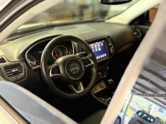 JEEP COMPASS 2.0 16V FLEX LONGITUDE AUTOMÁTICO 2018/2018 MALAGGI VEÍCULOS ENCANTADO / Carros no Vale