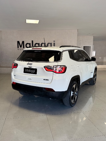 JEEP COMPASS 2.0 16V FLEX LONGITUDE AUTOMÁTICO 2018/2018 MALAGGI VEÍCULOS ENCANTADO / Carros no Vale