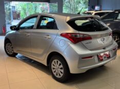 HYUNDAI H20 1.0 COMFORT 2016/2016 JM AUTOMÓVEIS VENÂNCIO AIRES / Carros no Vale