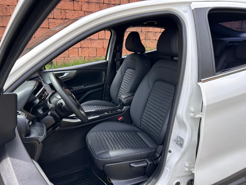 FIAT FASTBACK LIMITED ED.1.3 270 T.FLEX AUT. 2025/2025 LS MULTIMARCAS VENÂNCIO AIRES / Carros no Vale