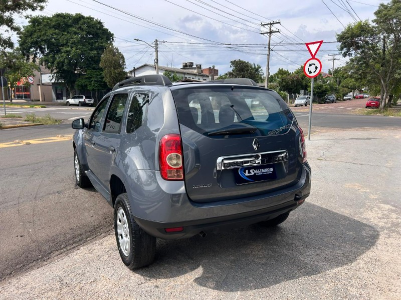 RENAULT DUSTER EXPRESSION 1.6 HI-FLEX 16V MEC. 2014/2014 LS MULTIMARCAS VENÂNCIO AIRES / Carros no Vale