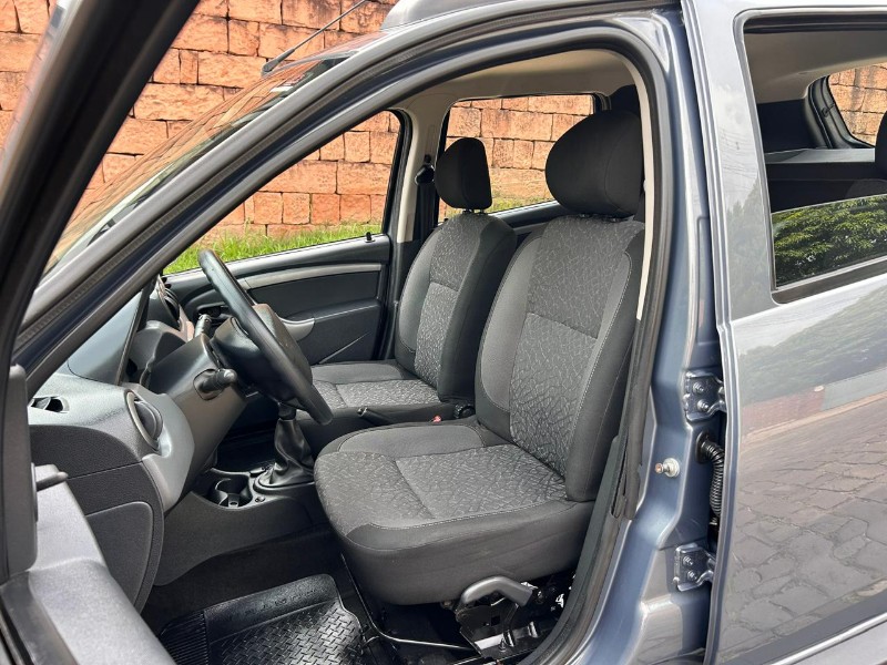 RENAULT DUSTER EXPRESSION 1.6 HI-FLEX 16V MEC. 2014/2014 LS MULTIMARCAS VENÂNCIO AIRES / Carros no Vale