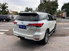 TOYOTA HILUX SW4 SRX 4X4 2.8 TDI 16V DIES 2018/2018 LS MULTIMARCAS VENÂNCIO AIRES / Carros no Vale