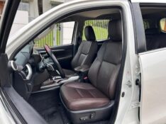 TOYOTA HILUX SW4 SRX 4X4 2.8 TDI 16V DIES 2018/2018 LS MULTIMARCAS VENÂNCIO AIRES / Carros no Vale
