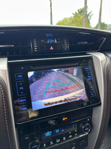 TOYOTA HILUX SW4 SRX 4X4 2.8 TDI 16V DIES 2018/2018 LS MULTIMARCAS VENÂNCIO AIRES / Carros no Vale