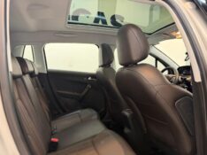 PEUGEOT 2008 1.6 16V FLEX GRIFFE 4P AUTOMÁTICO 2017/2017 LUCAS AUTOMÓVEIS BOM RETIRO DO SUL / Carros no Vale