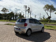 VOLKSWAGEN FOX 1.6 MI 8V 2013 2013/2013 NEURI VEÍCULOS LAJEADO / Carros no Vale