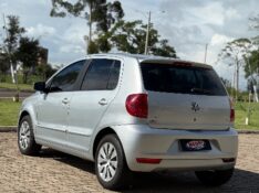 VOLKSWAGEN FOX 1.6 MI 8V 2013 2013/2013 NEURI VEÍCULOS LAJEADO / Carros no Vale