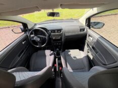 VOLKSWAGEN FOX 1.6 MI 8V 2013 2013/2013 NEURI VEÍCULOS LAJEADO / Carros no Vale