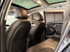 HYUNDAI IX35 2.0 16V FLEX 4P AUTOMATICO 2011/2012 MALAGGI VEÍCULOS ENCANTADO / Carros no Vale