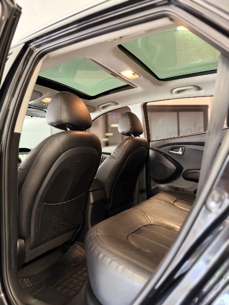 HYUNDAI IX35 2.0 16V FLEX 4P AUTOMATICO 2011/2012 MALAGGI VEÍCULOS ENCANTADO / Carros no Vale