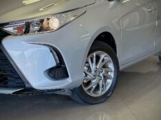 TOYOTA YARIS 1.5 16V FLEX XS MULTIDRIVE 2022/2023 MALAGGI VEÍCULOS ENCANTADO / Carros no Vale