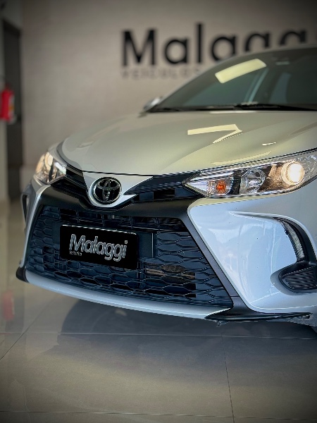 TOYOTA YARIS 1.5 16V FLEX XS MULTIDRIVE 2022/2023 MALAGGI VEÍCULOS ENCANTADO / Carros no Vale
