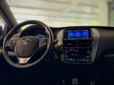 TOYOTA YARIS 1.5 16V FLEX XS MULTIDRIVE 2022/2023 MALAGGI VEÍCULOS ENCANTADO / Carros no Vale