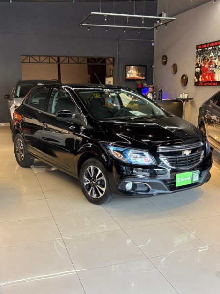 CHEVROLET ONIX 1.4 LTZ 2015/2015 JM AUTOMÓVEIS VENÂNCIO AIRES / Carros no Vale