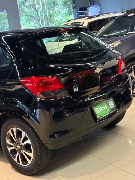 CHEVROLET ONIX 1.4 LTZ 2015/2015 JM AUTOMÓVEIS VENÂNCIO AIRES / Carros no Vale