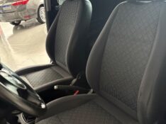 VOLKSWAGEN FOX 1.6 8V 2013 2013/2013 NEURI VEÍCULOS LAJEADO / Carros no Vale