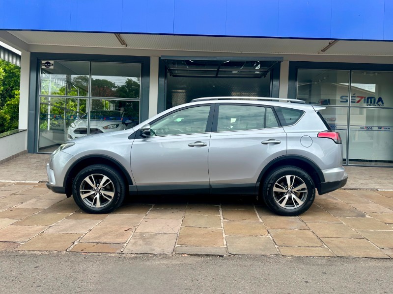 TOYOTA RAV4 2.0 TOP 4X2 2018/2018 SÉTIMA VEÍCULOS GUAPORÉ / Carros no Vale