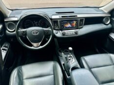 TOYOTA RAV4 2.0 TOP 4X2 2018/2018 SÉTIMA VEÍCULOS GUAPORÉ / Carros no Vale