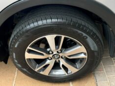 TOYOTA RAV4 2.0 TOP 4X2 2018/2018 SÉTIMA VEÍCULOS GUAPORÉ / Carros no Vale
