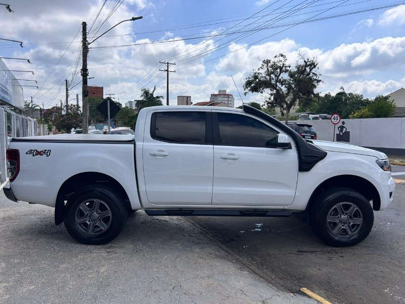FORD RANGER XLS 2.2 4X4 CD DIESEL AUT. 2019/2019 LS MULTIMARCAS VENÂNCIO AIRES / Carros no Vale FORD RANGER XLS 2.2 4X4 CD DIESEL AUT. 2019/2019 LS MULTIMARCAS VENÂNCIO AIRES / Carros no Vale