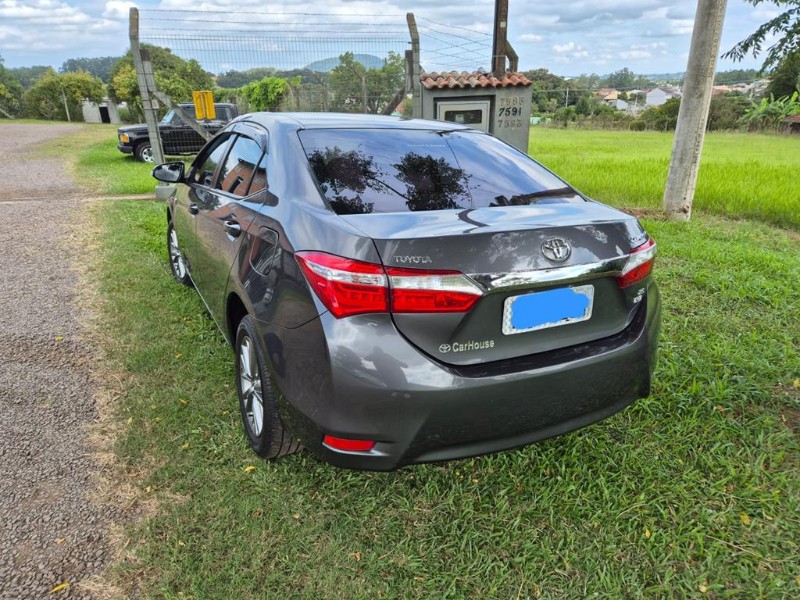 TOYOTA COROLLA XEI 2.0 FLEX 16V AUT. 2015/2016 PREMIUM AUTOMÓVEIS ARROIO DO MEIO / Carros no Vale