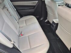TOYOTA COROLLA XEI 2.0 FLEX 16V AUT. 2015/2016 PREMIUM AUTOMÓVEIS ARROIO DO MEIO / Carros no Vale