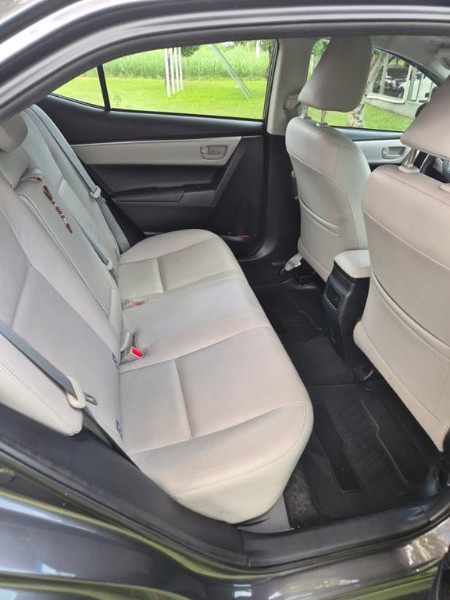 TOYOTA COROLLA XEI 2.0 FLEX 16V AUT. 2015/2016 PREMIUM AUTOMÓVEIS ARROIO DO MEIO / Carros no Vale