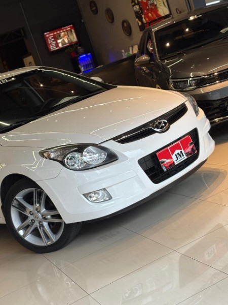 HYUNDAI I30 2.0 2012/2012 JM AUTOMÓVEIS VENÂNCIO AIRES / Carros no Vale