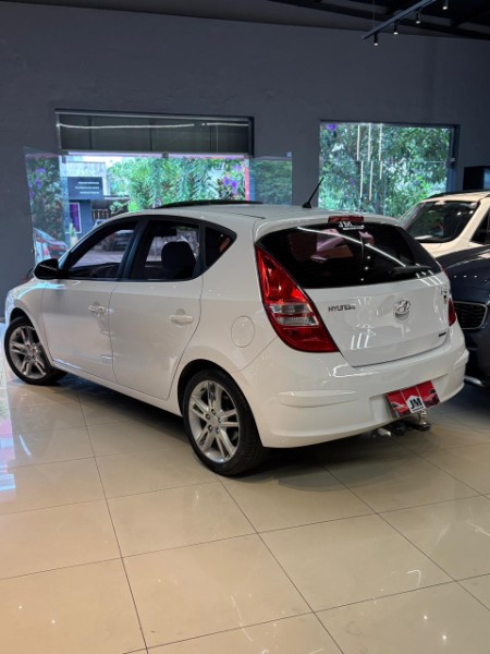 HYUNDAI I30 2.0 2012/2012 JM AUTOMÓVEIS VENÂNCIO AIRES / Carros no Vale