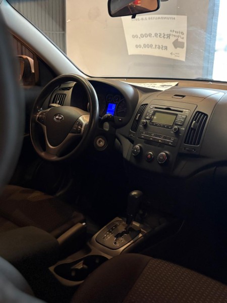 HYUNDAI I30 2.0 2012/2012 JM AUTOMÓVEIS VENÂNCIO AIRES / Carros no Vale