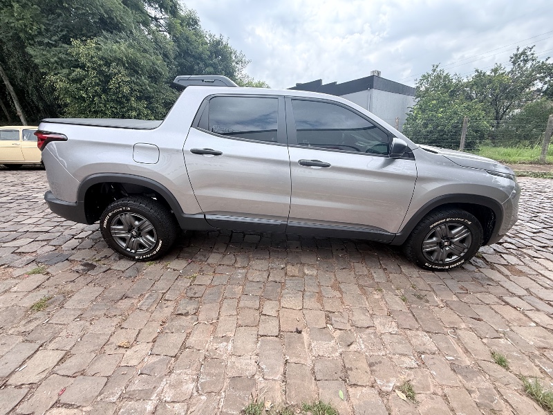 FIAT TORO 1.3 TURBO 270 FLEX ENDURANCE AT6 2023/2023 ELY AUTOMÓVEIS LAJEADO / Carros no Vale FIAT TORO 1.3 TURBO 270 FLEX ENDURANCE AT6 2023/2023 ELY AUTOMÓVEIS LAJEADO / Carros no Vale