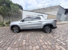 FIAT TORO 1.3 TURBO 270 FLEX ENDURANCE AT6 2023/2023 ELY AUTOMÓVEIS LAJEADO / Carros no Vale